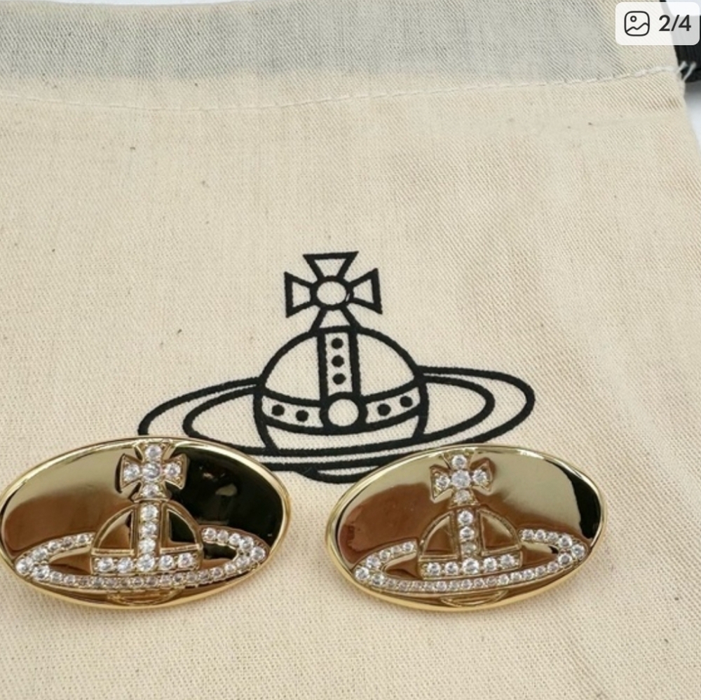 Vivienne Westwood Mini Bas Relief Earrings In Dustbag - Picture 5 of 9